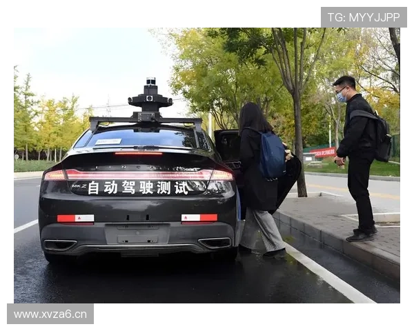 企业家驾驶蔚来发生车祸不幸去世 引发关于自动驾驶安全性及责任的讨论